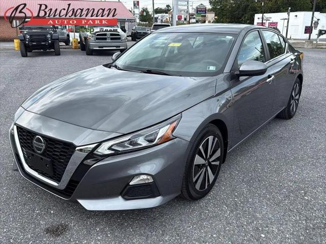2022 Nissan Altima SV FWD for sale in Waynesboro, PA
