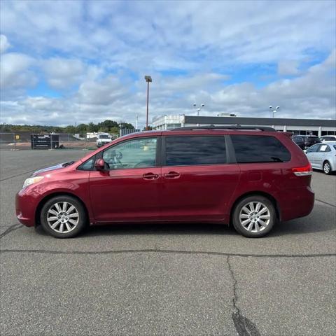 2013 Toyota Sienna LE 7 Passenger for sale in Hudson, NY