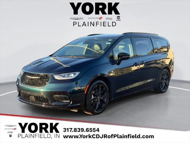 2025 Chrysler Pacifica Limited for sale in Plainfield, IN