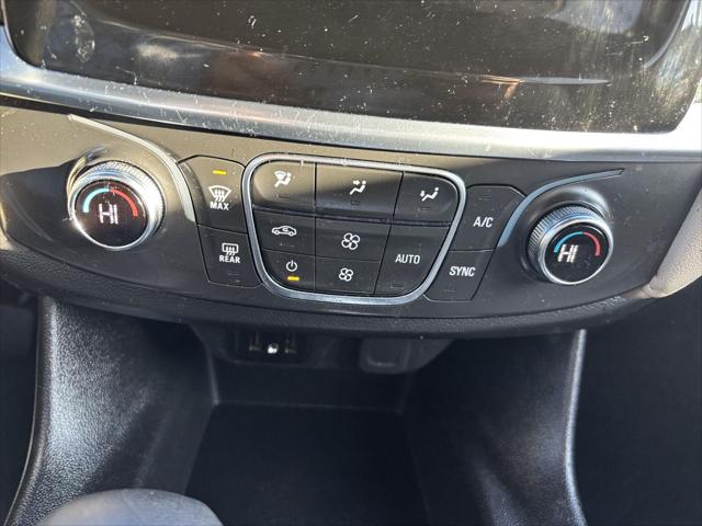 Used 2023 Chevrolet Traverse AWD LS For Sale in Jackson, MI