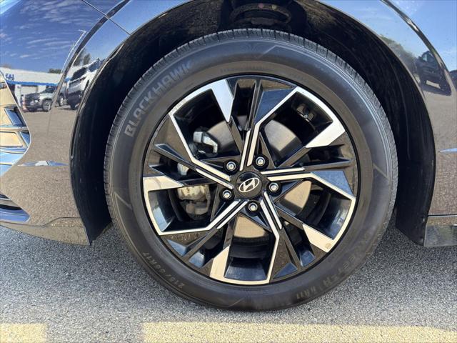 Used 2025 Hyundai Sonata SEL For Sale in Jackson, MI