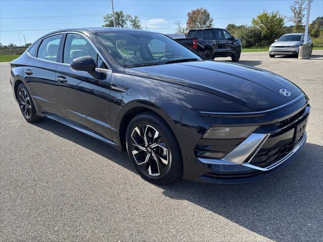 Used 2025 Hyundai Sonata SEL For Sale in Jackson, MI
