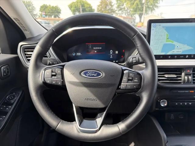 2025 Ford Escape Platinum
