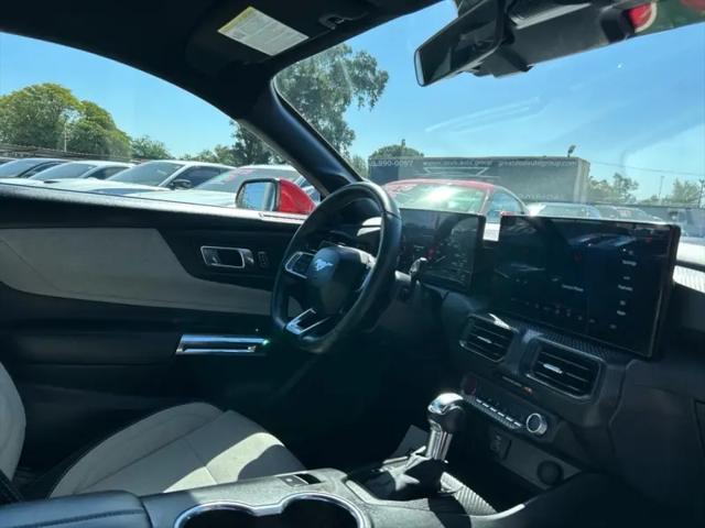 2025 Ford Mustang EcoBoost Fastback