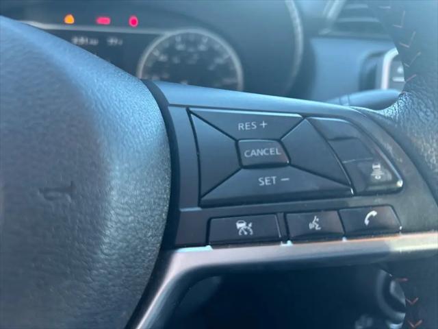 2021 Nissan Versa SR Xtronic CVT