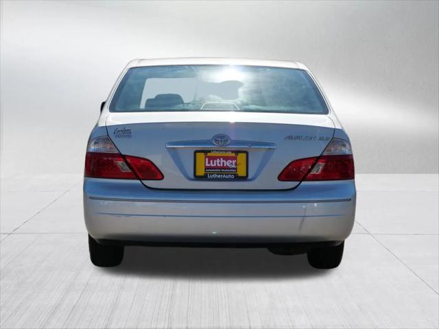 2003 Toyota Avalon XLS