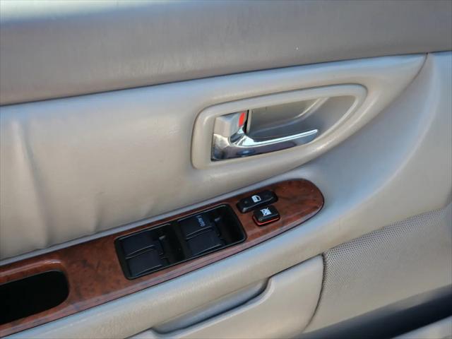 2003 Toyota Avalon XLS