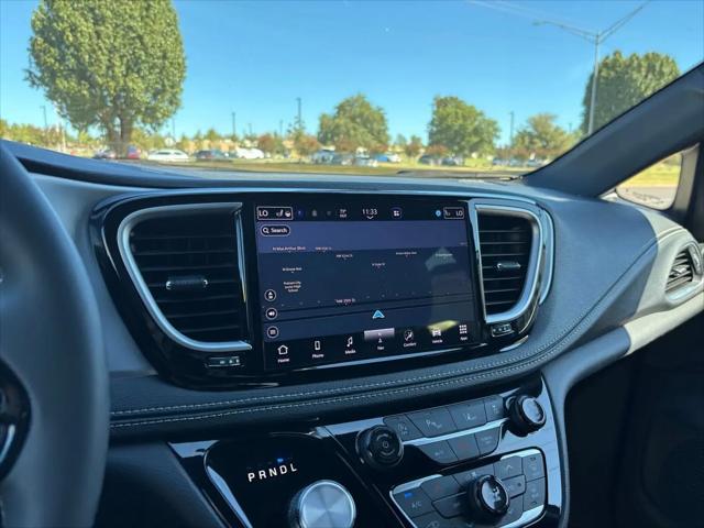 2025 Chrysler Pacifica Limited