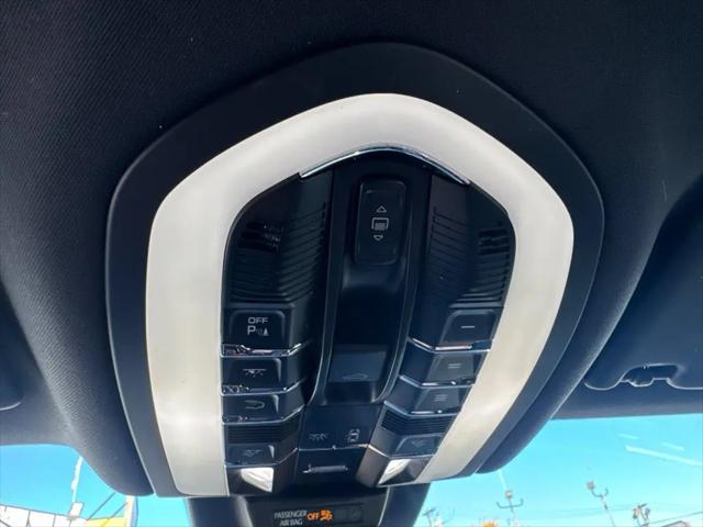 2023 Porsche Macan Macan