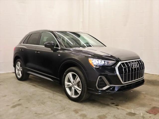 2020 Audi Q3 Premium 45 TFSI S line quattro Tiptronic