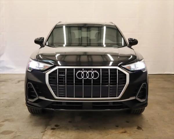 2020 Audi Q3 Premium 45 TFSI S line quattro Tiptronic