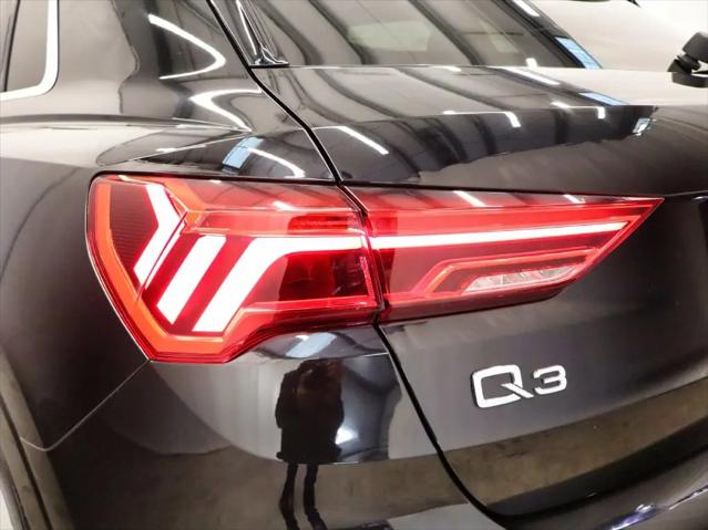 2020 Audi Q3 Premium 45 TFSI S line quattro Tiptronic