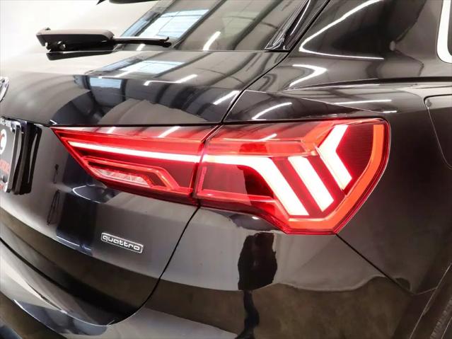 2020 Audi Q3 Premium 45 TFSI S line quattro Tiptronic