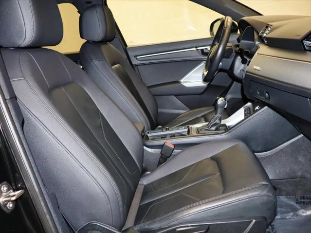 2020 Audi Q3 Premium 45 TFSI S line quattro Tiptronic