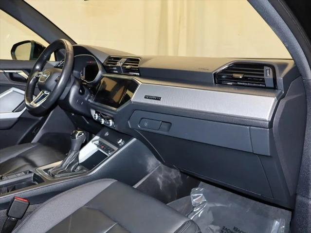 2020 Audi Q3 Premium 45 TFSI S line quattro Tiptronic