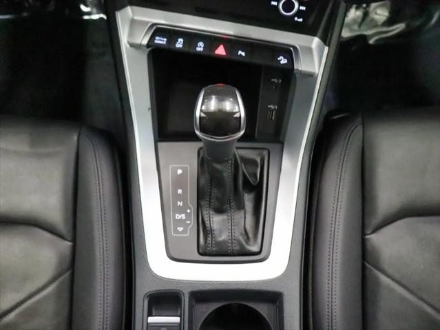 2020 Audi Q3 Premium 45 TFSI S line quattro Tiptronic