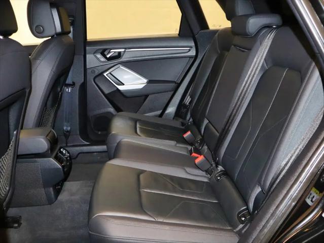 2020 Audi Q3 Premium 45 TFSI S line quattro Tiptronic