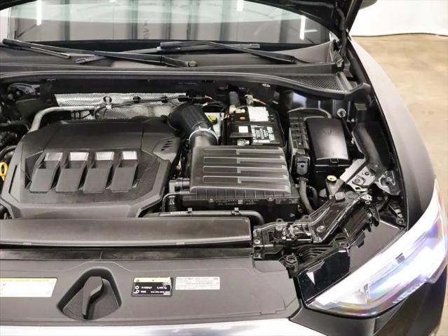 2020 Audi Q3 Premium 45 TFSI S line quattro Tiptronic