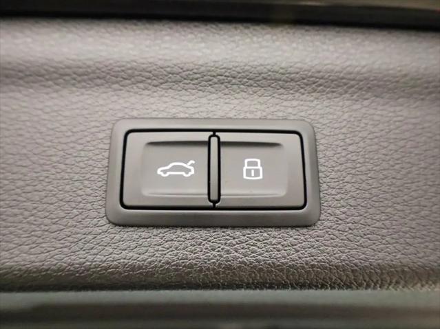 2020 Audi Q3 Premium 45 TFSI S line quattro Tiptronic