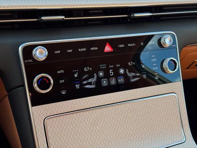 2027 Genesis GV80 2.5T Prestige