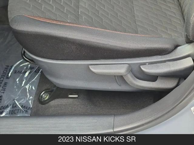 2023 Nissan Kicks SR Xtronic CVT