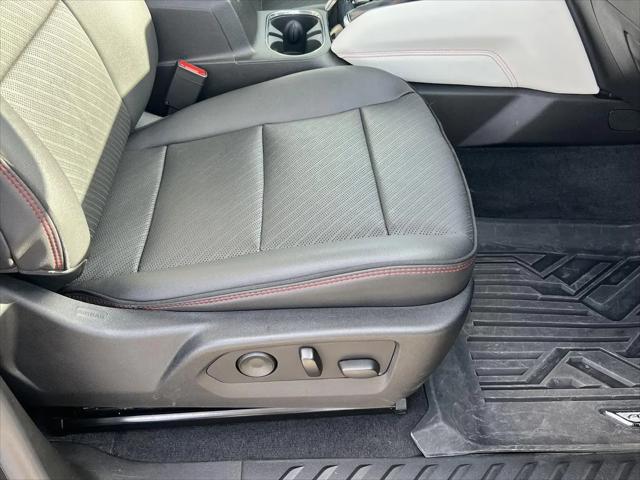 2023 GMC Canyon 4WD Crew Cab Short Box AT4X