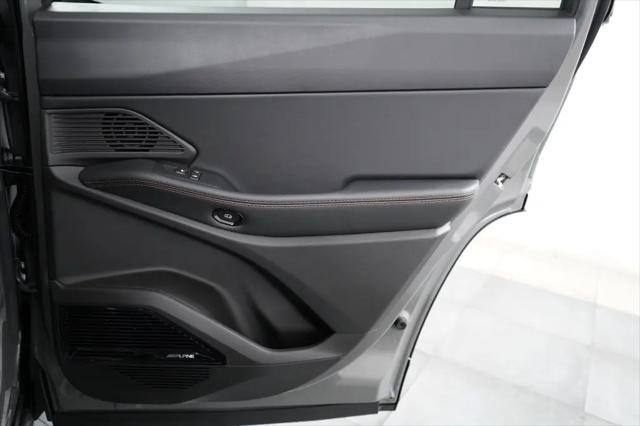 2026 Jeep Cherokee Overland 4x4
