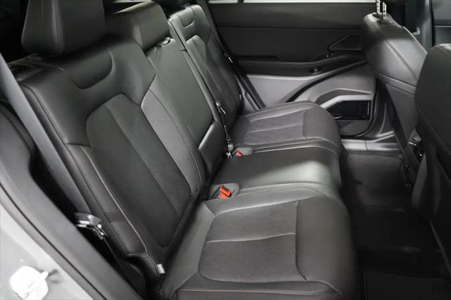 2026 Jeep Cherokee Overland 4x4