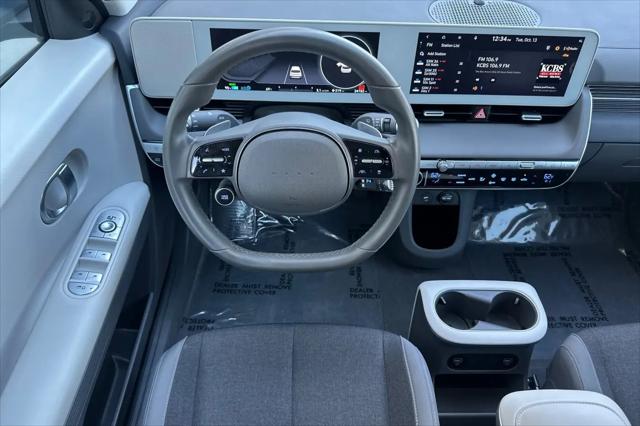 2024 Hyundai IONIQ 5 SE