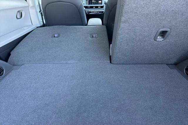 2024 Hyundai IONIQ 5 SE