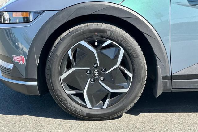 2024 Hyundai IONIQ 5 SE