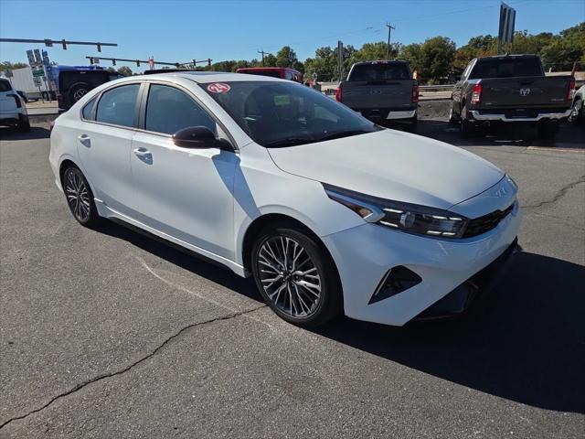 2024 Kia Forte GT-Line 2024 Kia Forte GT-Line