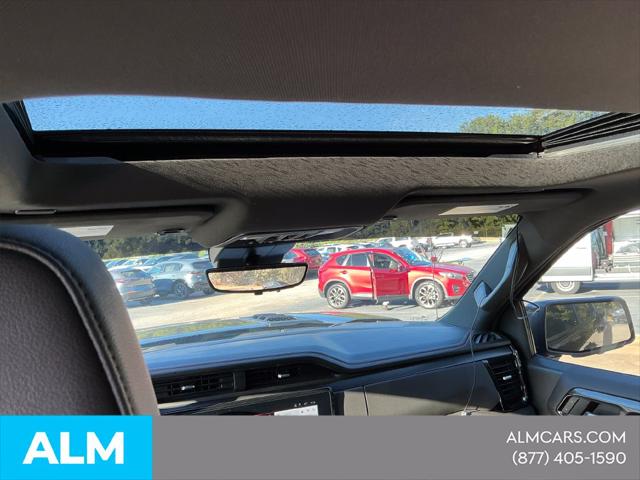 2023 GMC Sierra 1500 4WD Crew Cab Short Box AT4