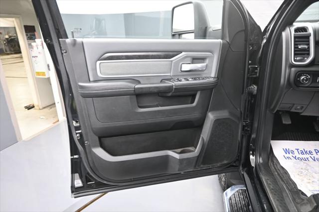 2023 Ram 2500 Big Horn Crew Cab 4x4 64 Box