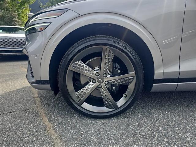 2023 Genesis GV70 2.5T AWD