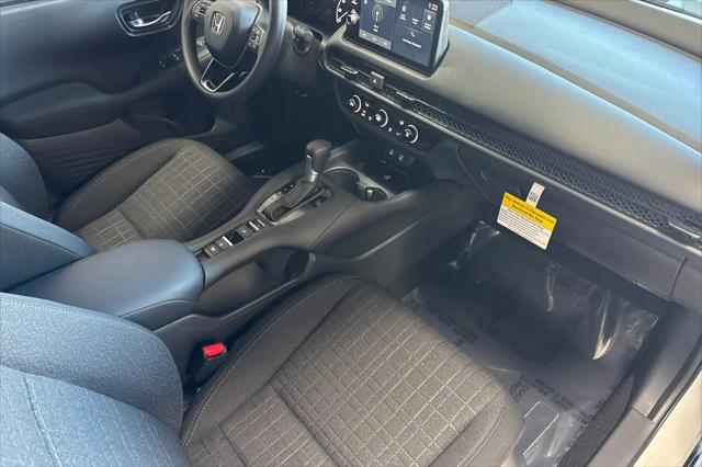 2027 Honda HR-V LX 2WD