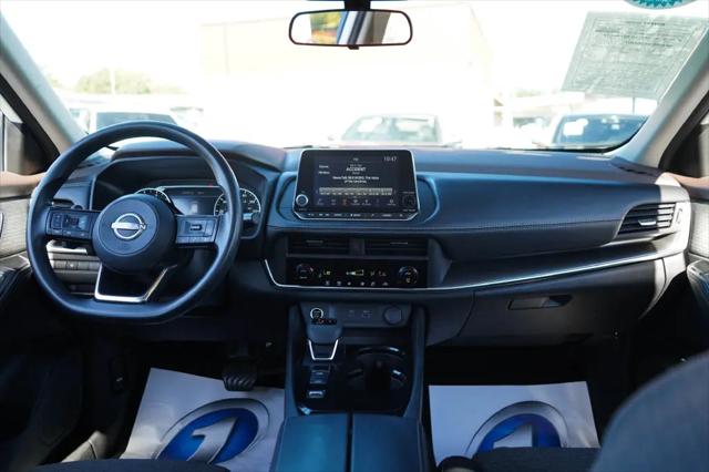 2023 Nissan Rogue SV FWD