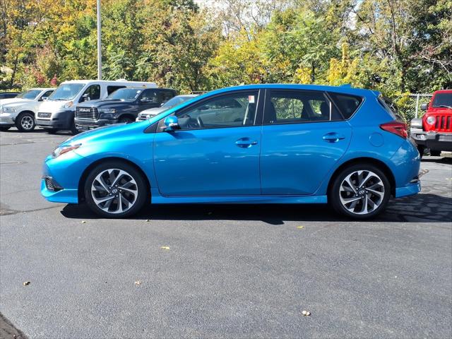 2016 Scion iM Base
