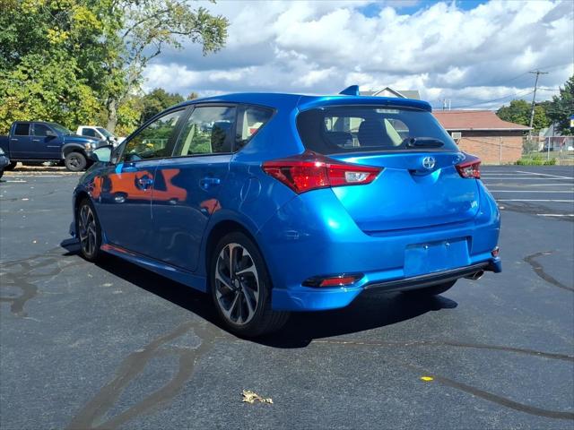 2016 Scion iM Base