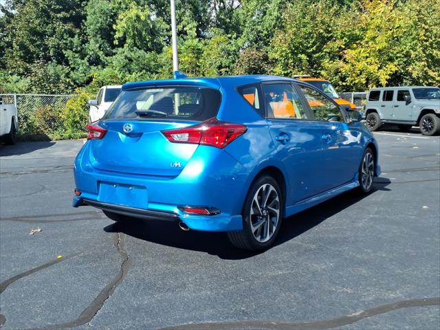 2016 Scion iM Base