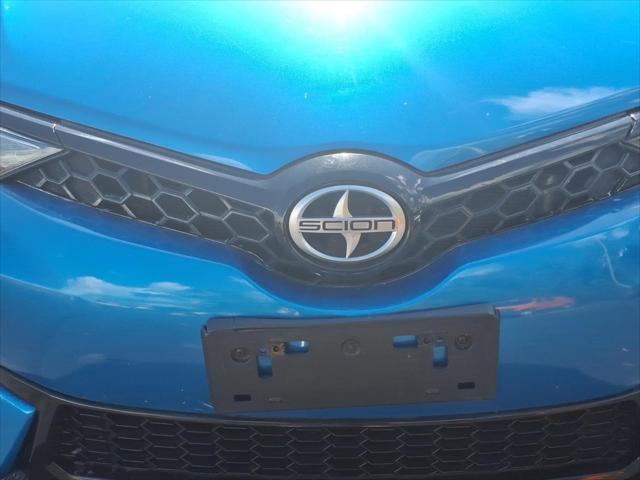 2016 Scion iM Base