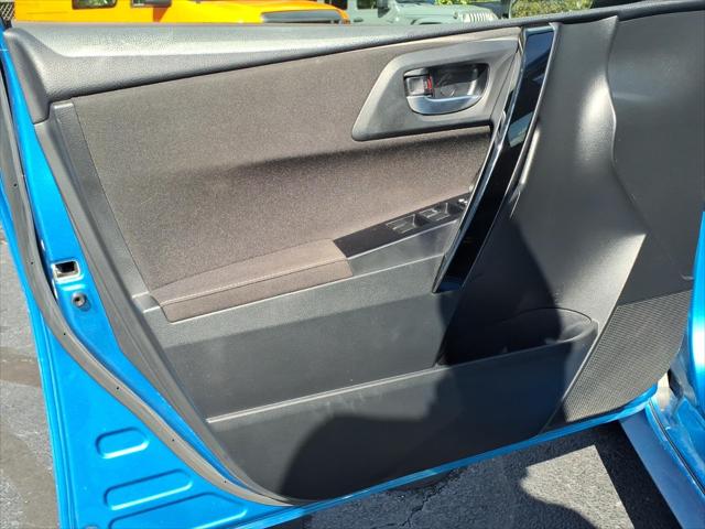 2016 Scion iM Base