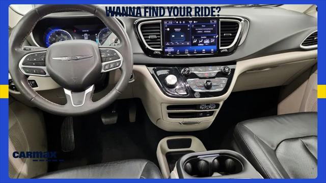 2022 Chrysler Pacifica Touring L