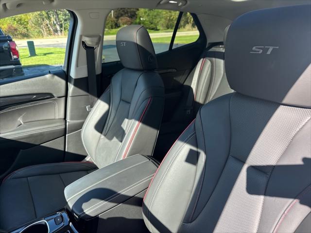 2023 Buick Envision Essence AWD