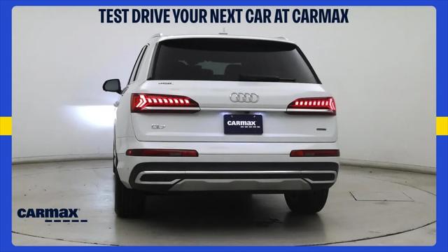 2023 Audi Q7 Premium 55 TFSI quattro Tiptronic