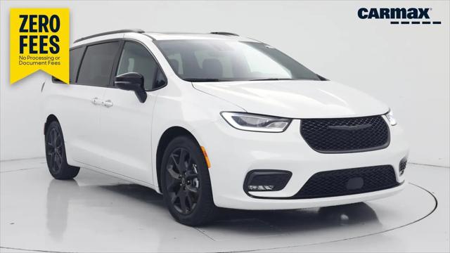 2025 Chrysler Pacifica Limited for sale in Charlotte, NC