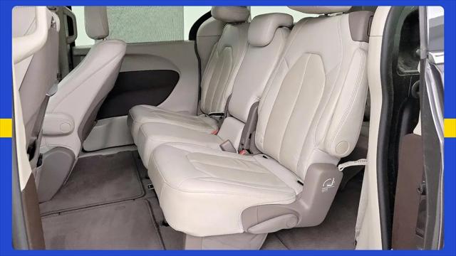 2020 Chrysler Pacifica Touring L Plus