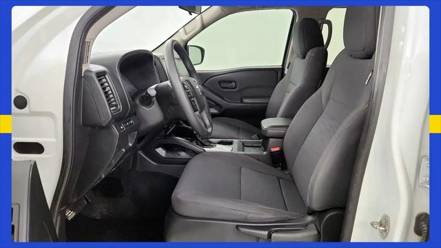 2022 Nissan Frontier Crew Cab S 4x2