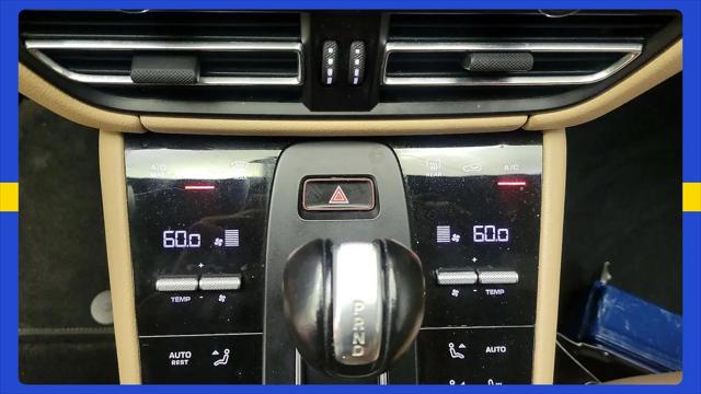 2023 Porsche Macan Macan