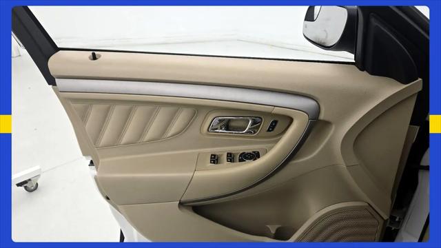 2015 Ford Taurus SEL